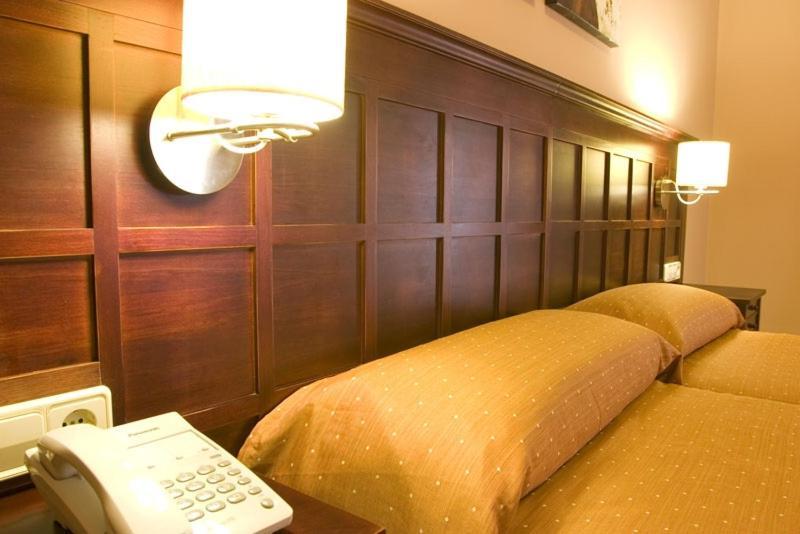 Hotel Sierra Hidalga รอนดา ภายนอก รูปภาพ