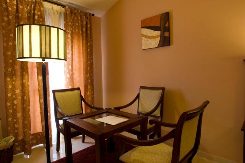 Hotel Sierra Hidalga รอนดา ภายนอก รูปภาพ