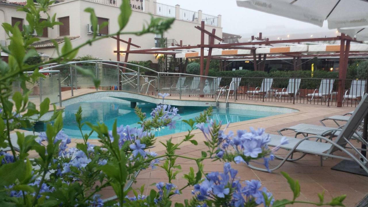 Hotel Sierra Hidalga รอนดา ภายนอก รูปภาพ